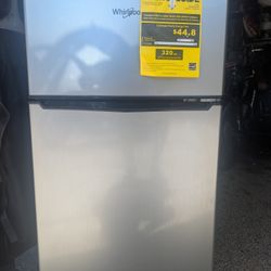 Whirlpool Fridge Like New