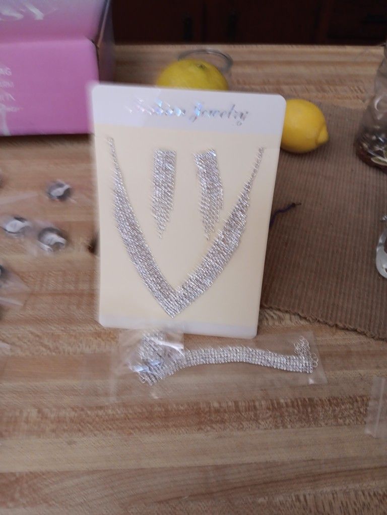 Jewelry Set Young Ladies Fashion Choker Earring And Ring With Bracelet Necklace Set