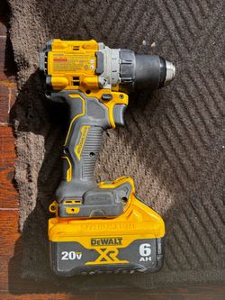 Dewalt DCD800 20V MAX XR 1/2" Cordless Drill