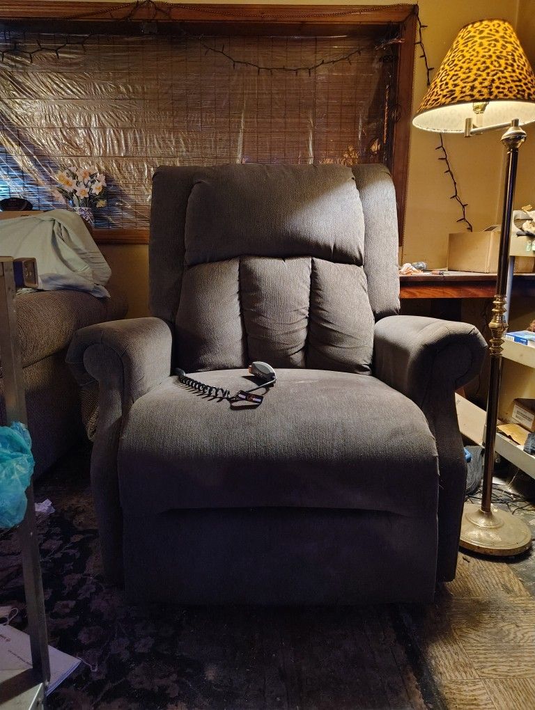 electric recliner