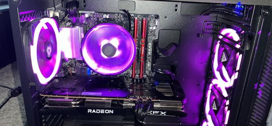 AMD Radeon RX 6700 10GB, Ryzen 5 5500 16GB RAM 1TB SSD GAMING PC