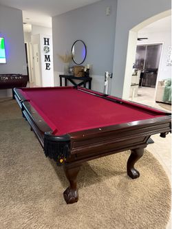 Pool table
