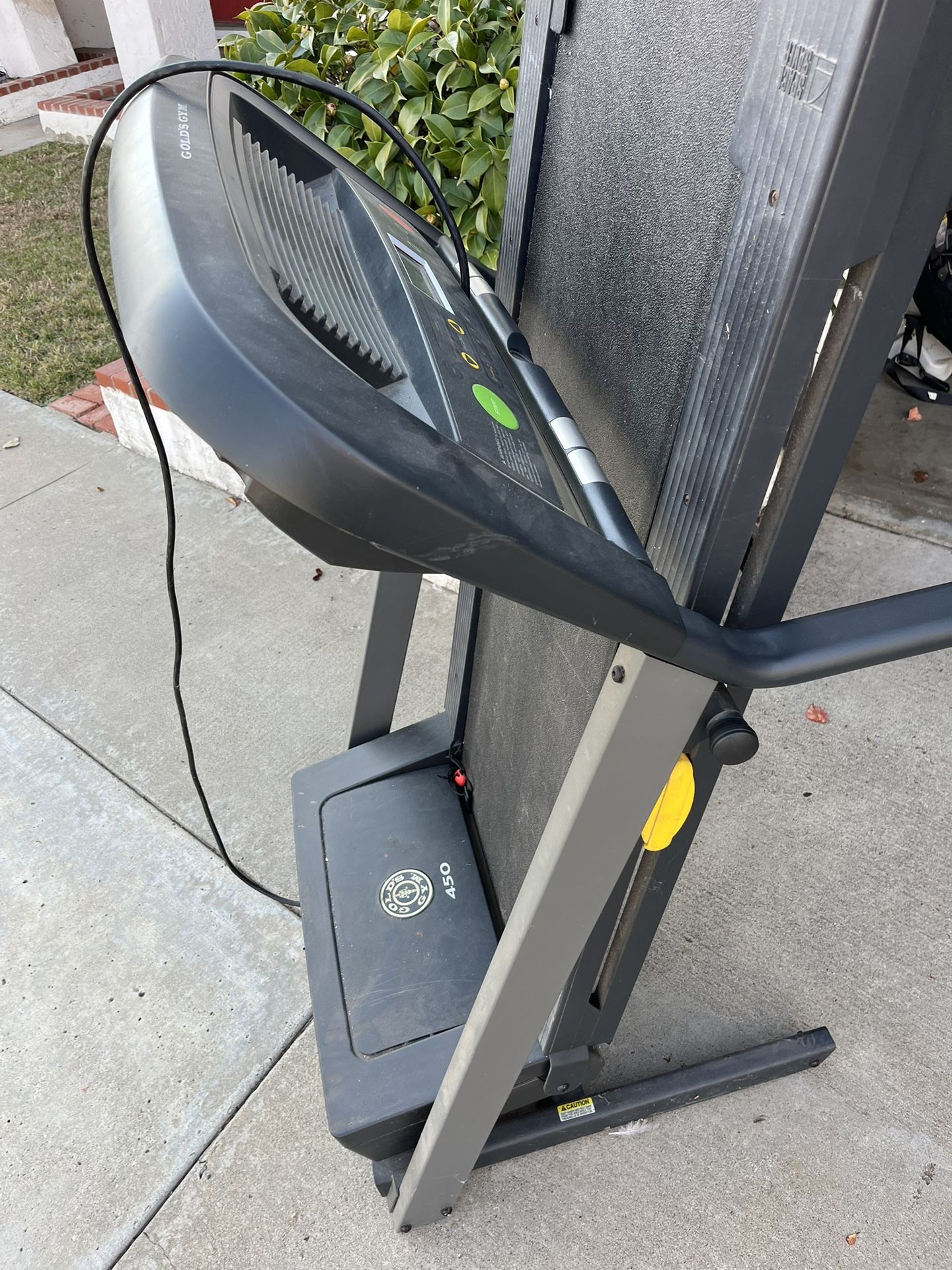 Gold’s Gym 450 Treadmill