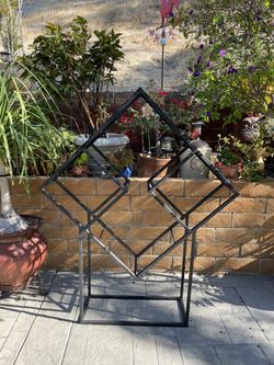 Metal Diamond Planter Shelf