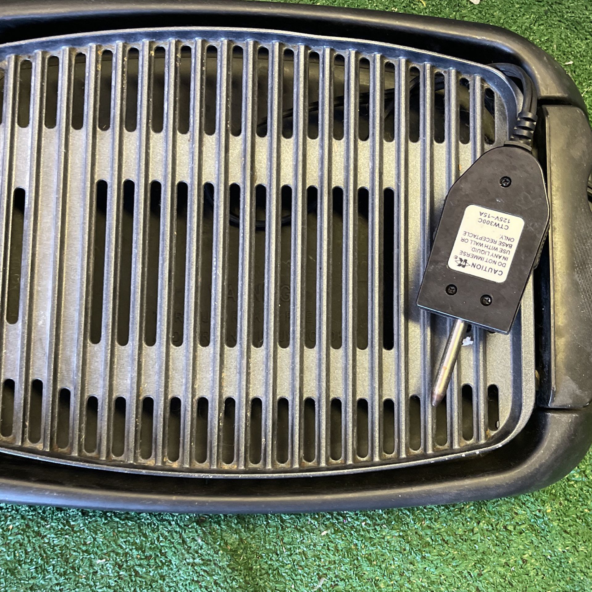 Electric Grill Ideal for small spaces for Sale in Phoenix, AZ - OfferUp