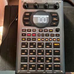 Roland Sp 404 Mk2