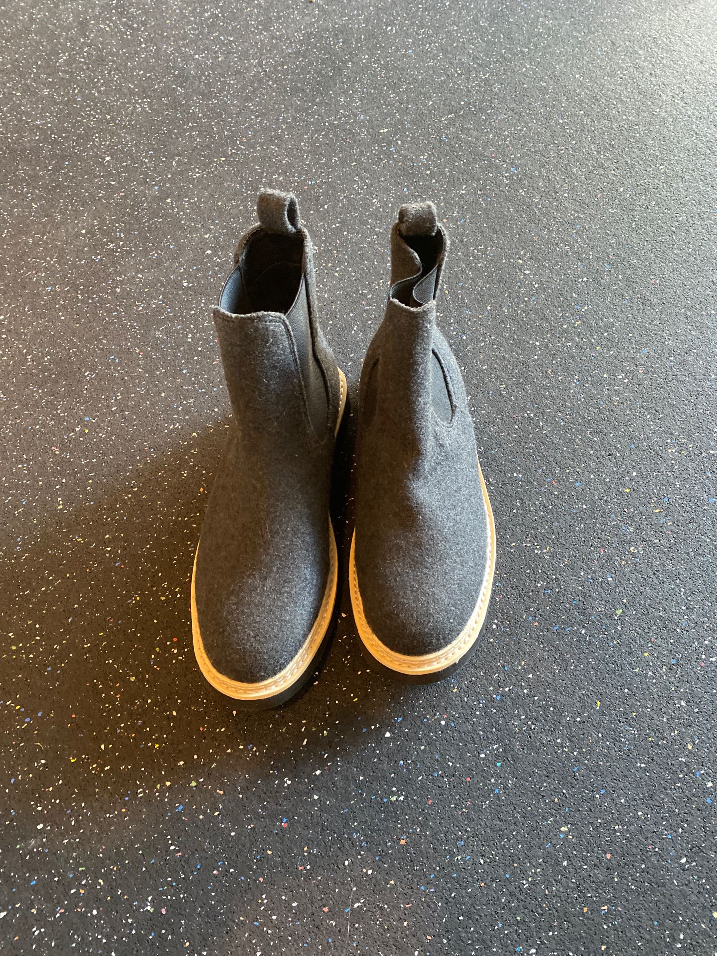 Women’s 9 boots