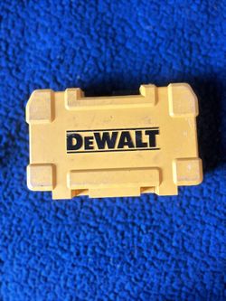 Dewalt