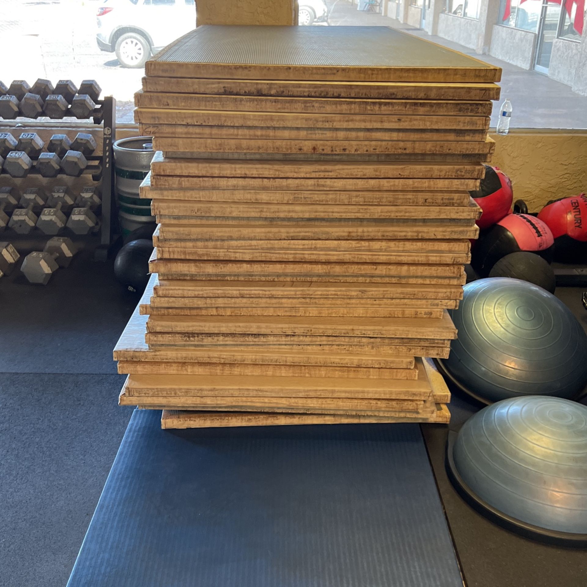 Zebra Tatami Wrestling BJJ Mats for Sale in Mesa, AZ OfferUp