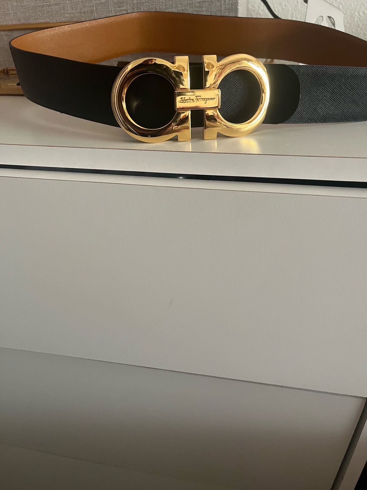 Ferragamo men belt buckle