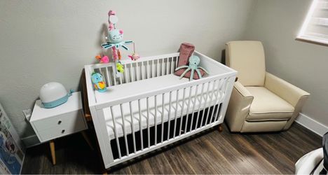 White crib for sale