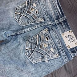 Miss Me Los Angeles Size 25