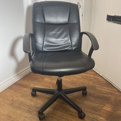 Black Faux Leather Office Chair 