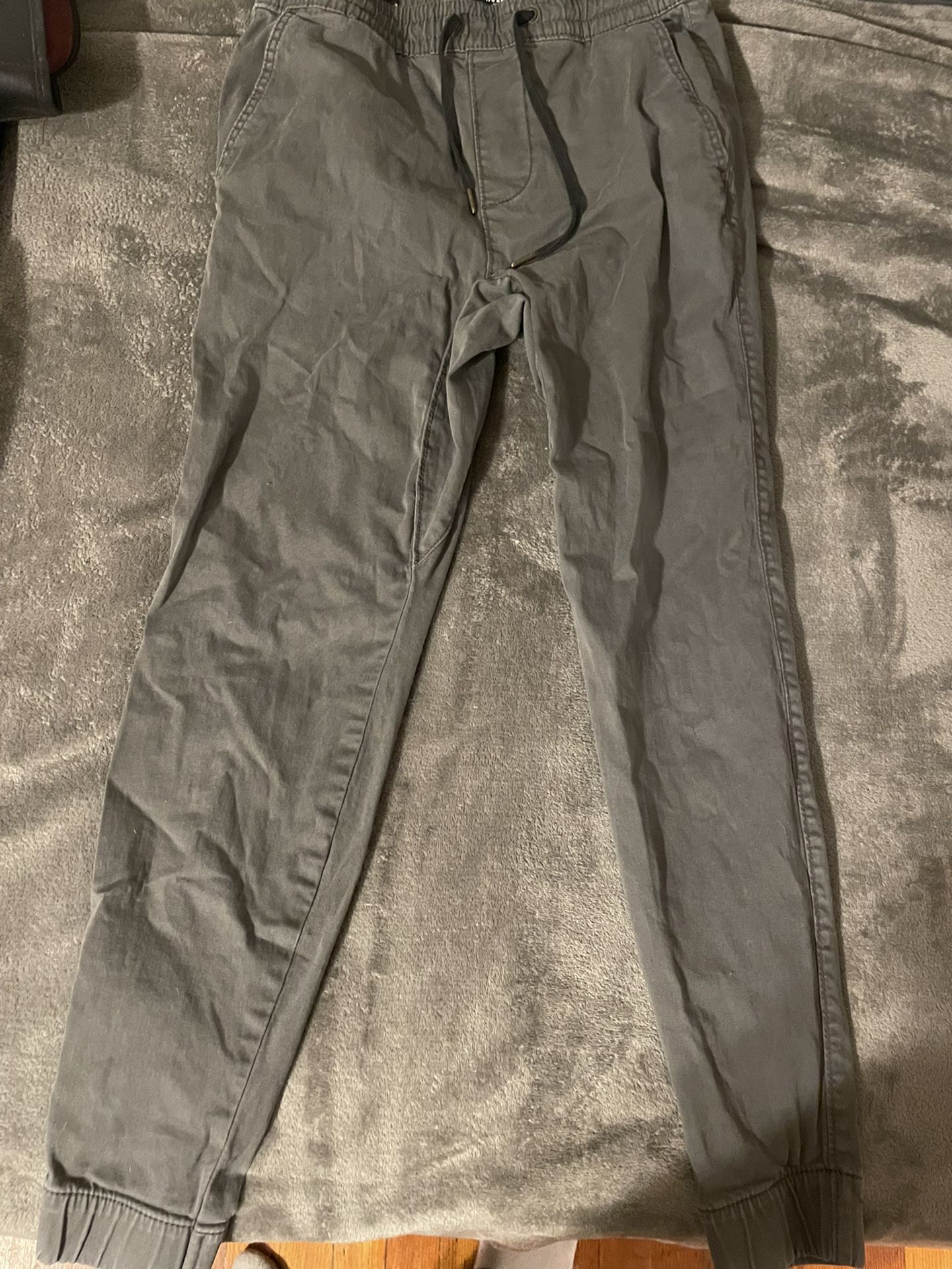 Hollister California Khaki Joggers, Size XS Mens