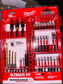 Milwaukee SHOCKWAVE Impact Duty Alloy Steel Screw Driver Drill Bit Set (50-Piece)