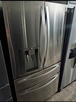 Stainless Steel LG French Door Fridge with IceMaker