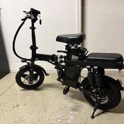 Brand New Folding E-Bike — 740W Peak | 28 MPH | Remote Start No| Jet Black