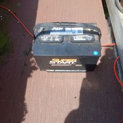 Top Post Battery Have No Use For It , Been Sitting In My Shed For A Year Or So Still has full Charge Good One
