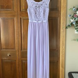 David’s Bridal Bridesmaid Dress - Size 8
