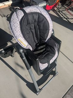 Free- Baby/Toddler Feeding Chair