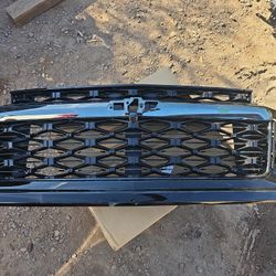 2025 Chevy Traverce  Grill