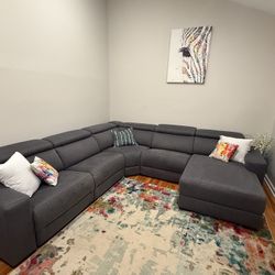 Sectional 
