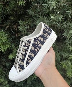 Fashion Sneakers Size 6