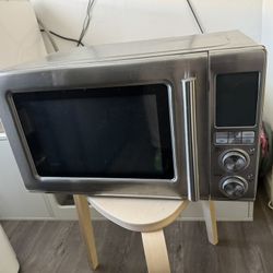 Breville Smart Oven, Air-fryer, and Microwave 