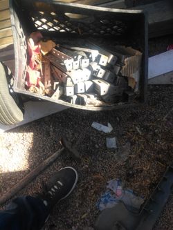 Clips for stem walls