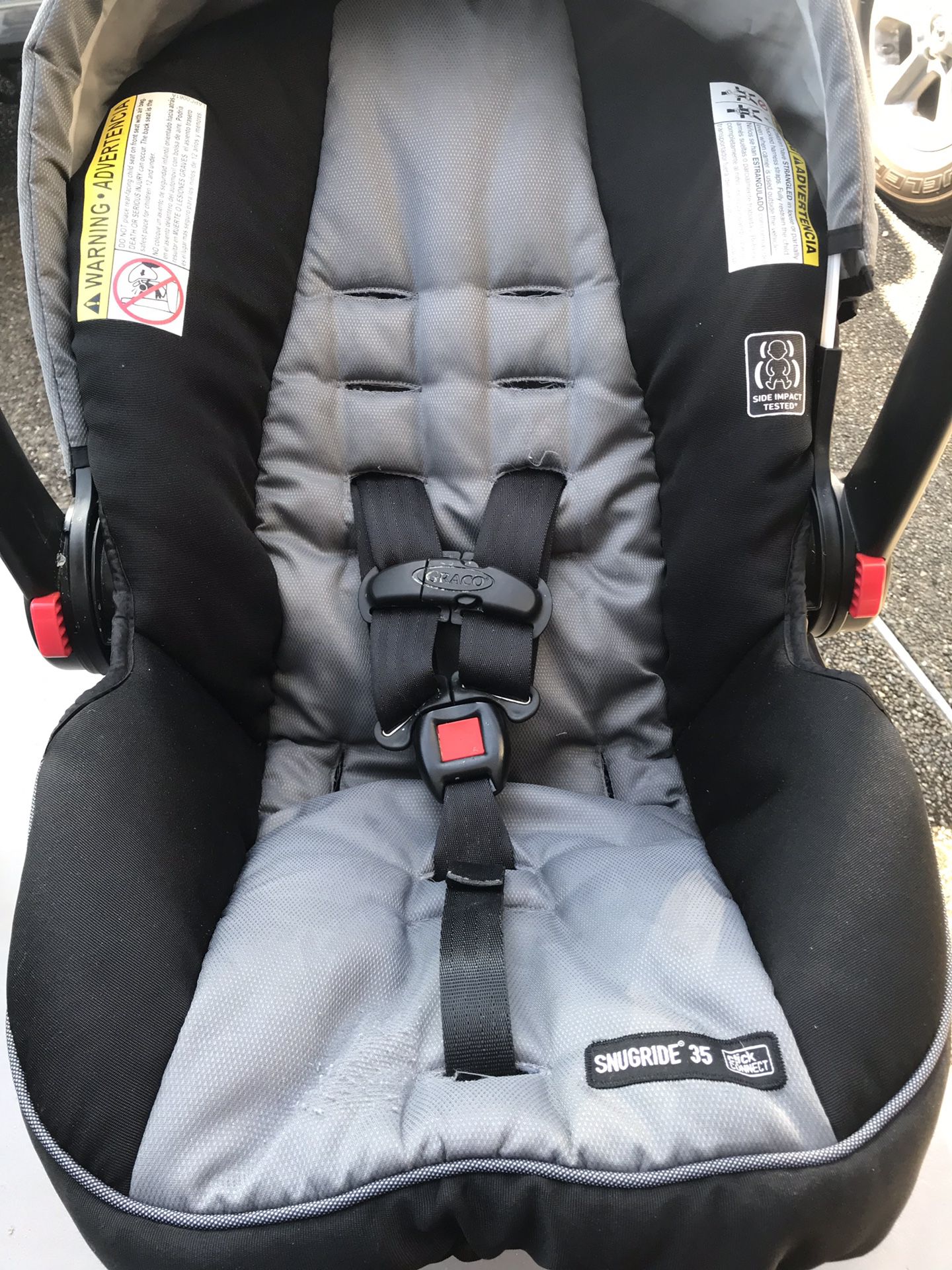 Graco snugride 35 baby car seat -$15