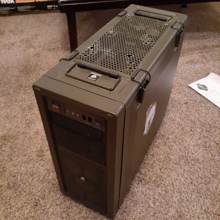 Corsair Vengeance C70 Mid-tower Atx Tower/case Military Green