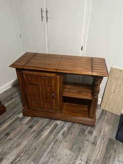 Bar stand