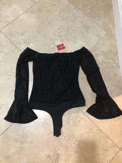 Lace bodysuit size s