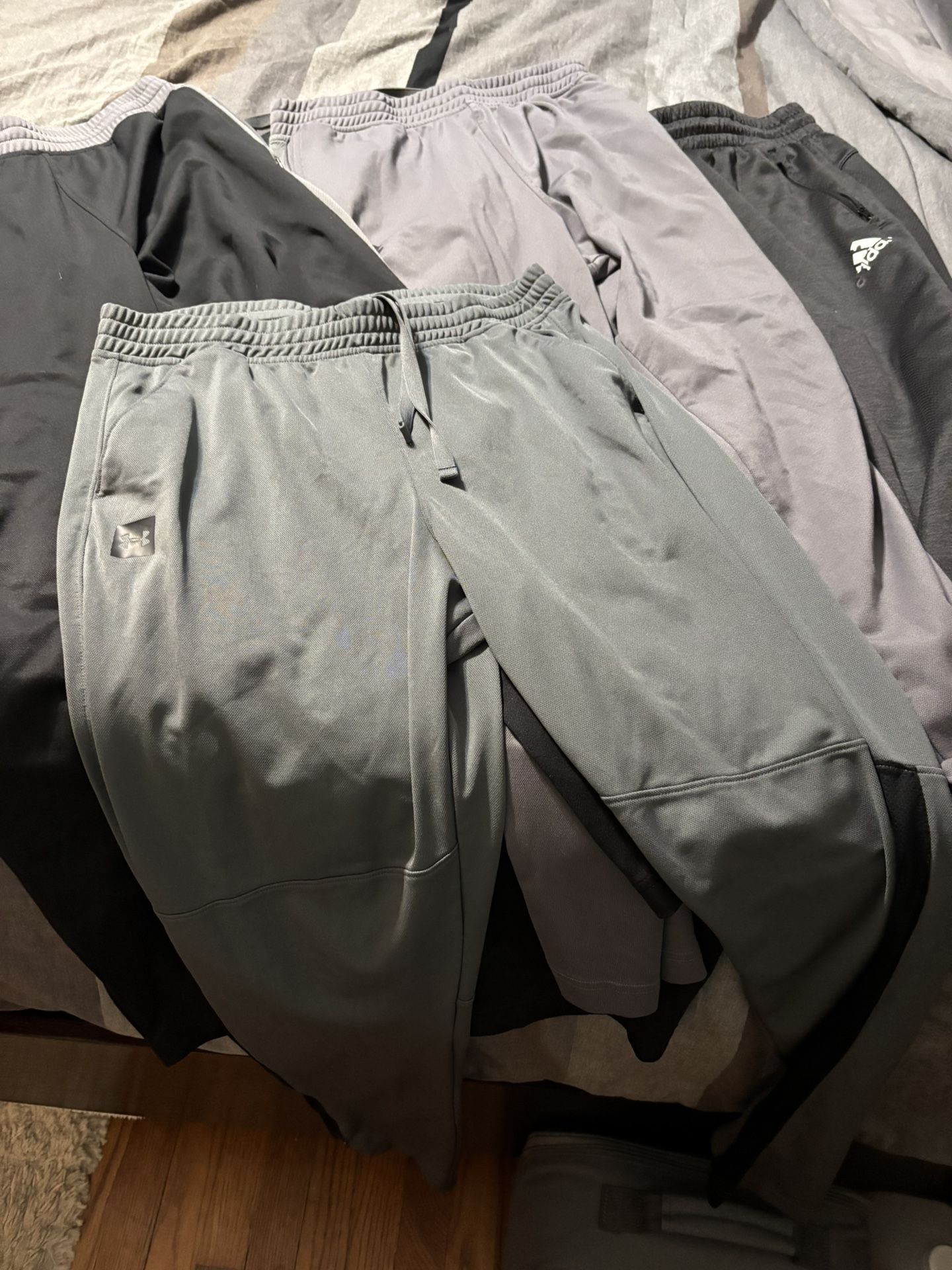Mens Size Large Under Armour and Adidas Pants Lot
