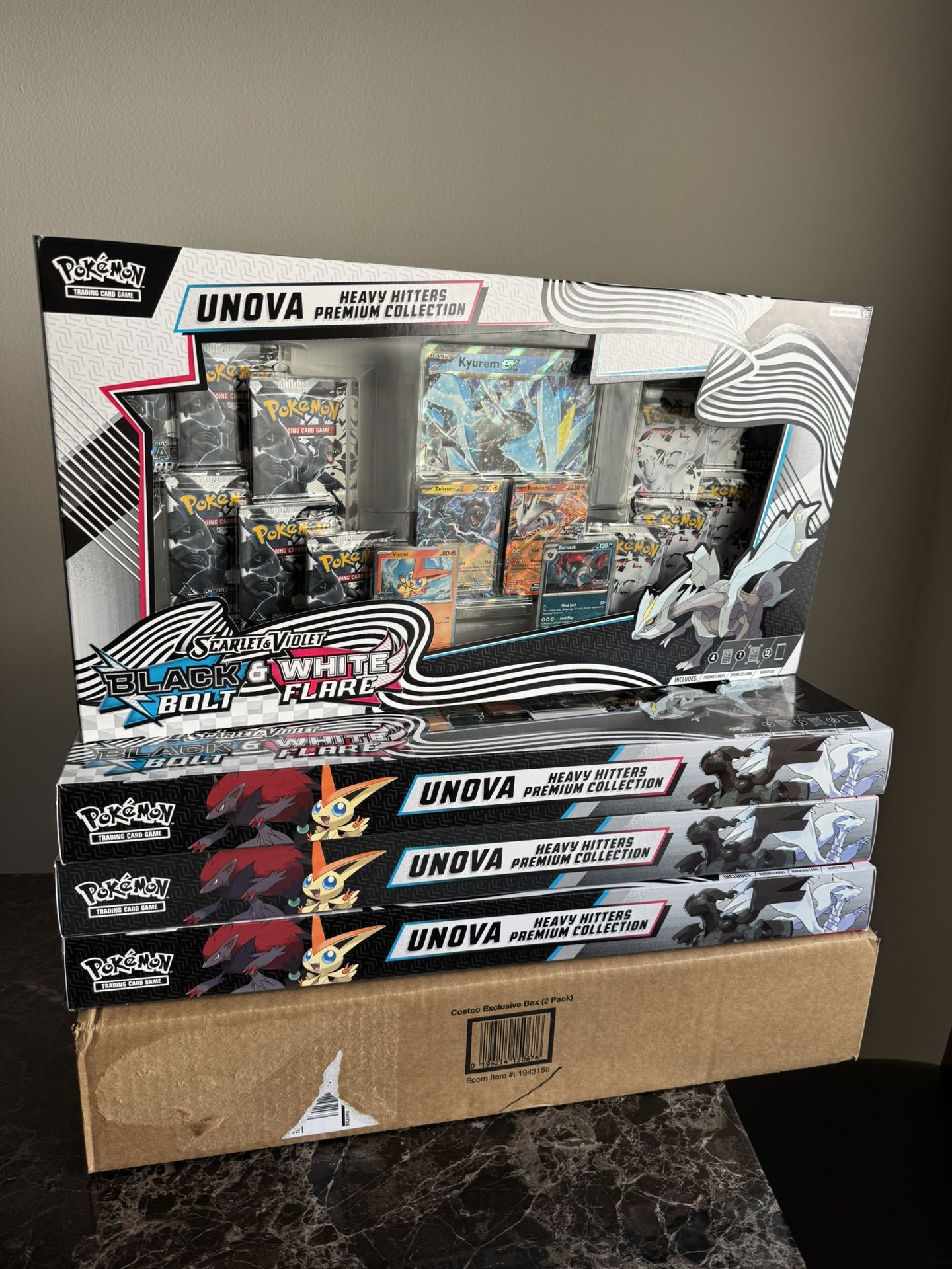 Brand New Sealed - Pokemon Unova Heavy Hitters (Black Bolt / White Flare)