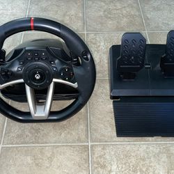 Xbox one Steering Wheel n Pedals