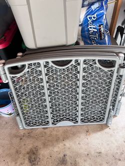 Octagon gate - evenflo