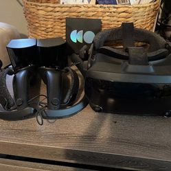 VALVE INDEX PC AND CONSOLE VR HEADSET FULL KIT BLACK