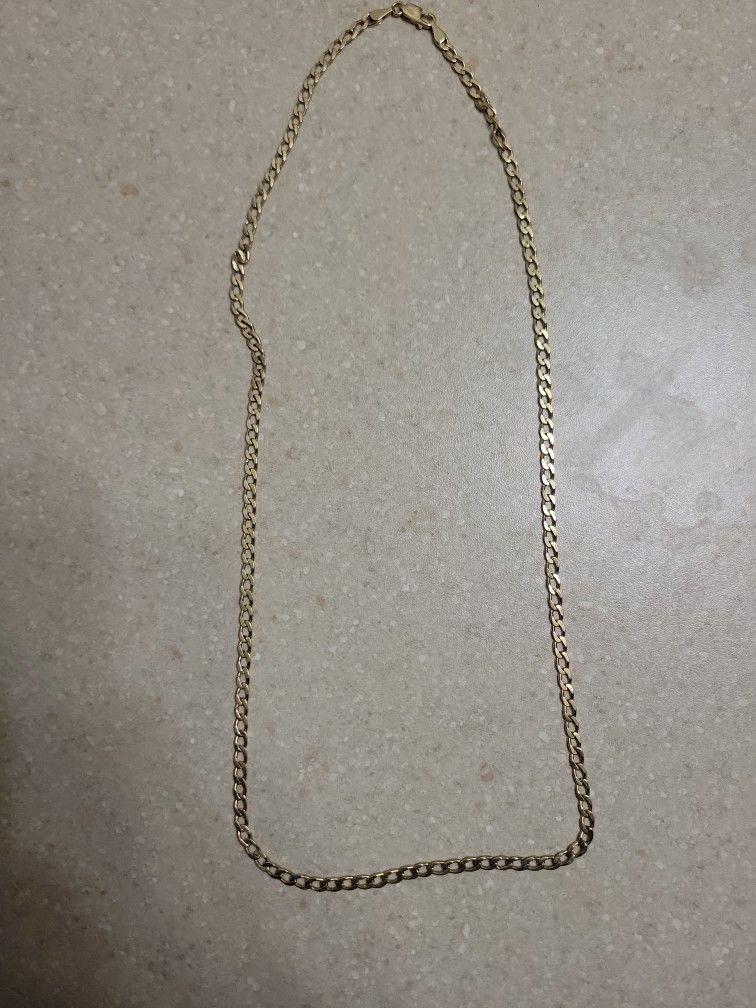 14 K Gold Men's Necklace. Weight Is 17.3 Grams