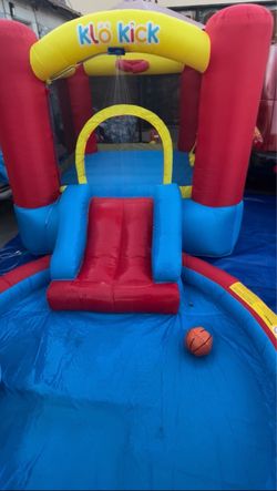 Lil kids bouncy house/jumper