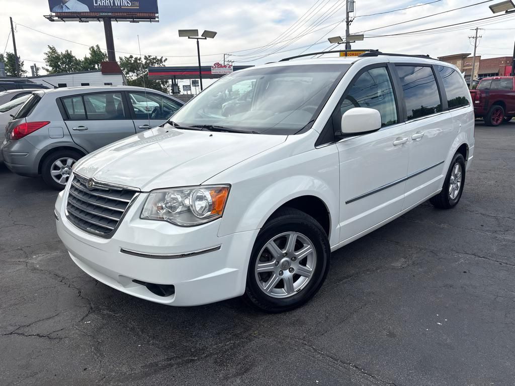 2010 Chrysler Town & Country