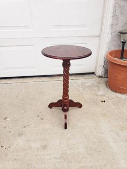 Vintage Pedestal Stand Or Plant Stand
