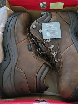 12 wide Propét  Waterproof Boots