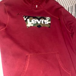 Men’s medium Levi’s Hoodie 