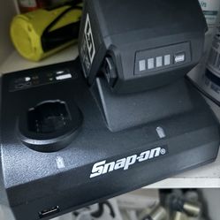 Snap on Impact Wrench 
