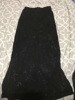 Women’s/teen long skirt size large