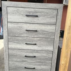 Chest Dresser