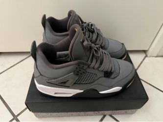 Jordan 4