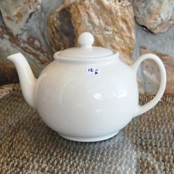 Bone Colored 6 Cup Ceramic Teapot