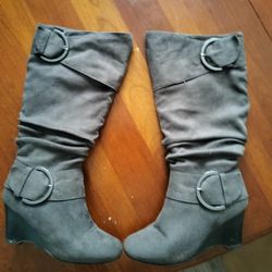 Faux Suede Grey Boots. Size 8